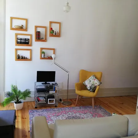 Our Flat ポルト